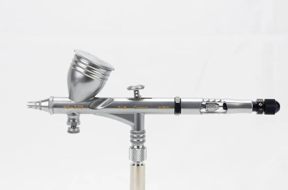 Dru-Blair-s-soft-spring-in-GSI-Creos-airbrush SprayGunner