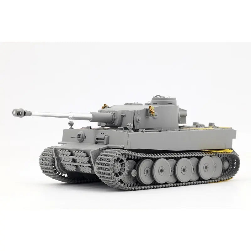 Border Models 1/35 Tiger I Initial Production s.Pz.Abt.502 Leningrad Region 1942/43 Winter Model Kit - SprayGunner