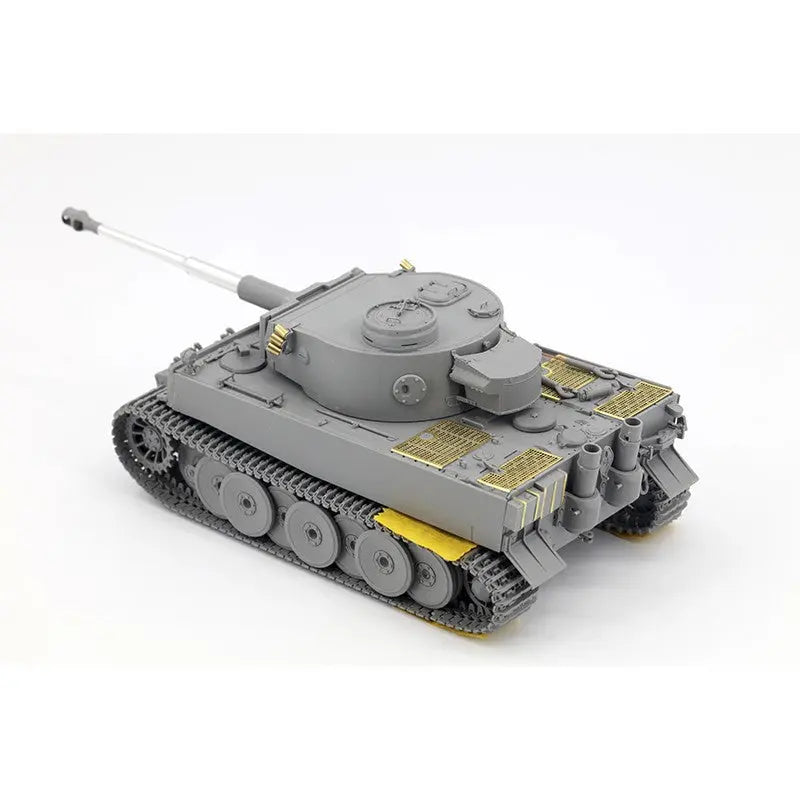 Border Models 1/35 Tiger I Initial Production s.Pz.Abt.502 Leningrad Region 1942/43 Winter Model Kit - SprayGunner