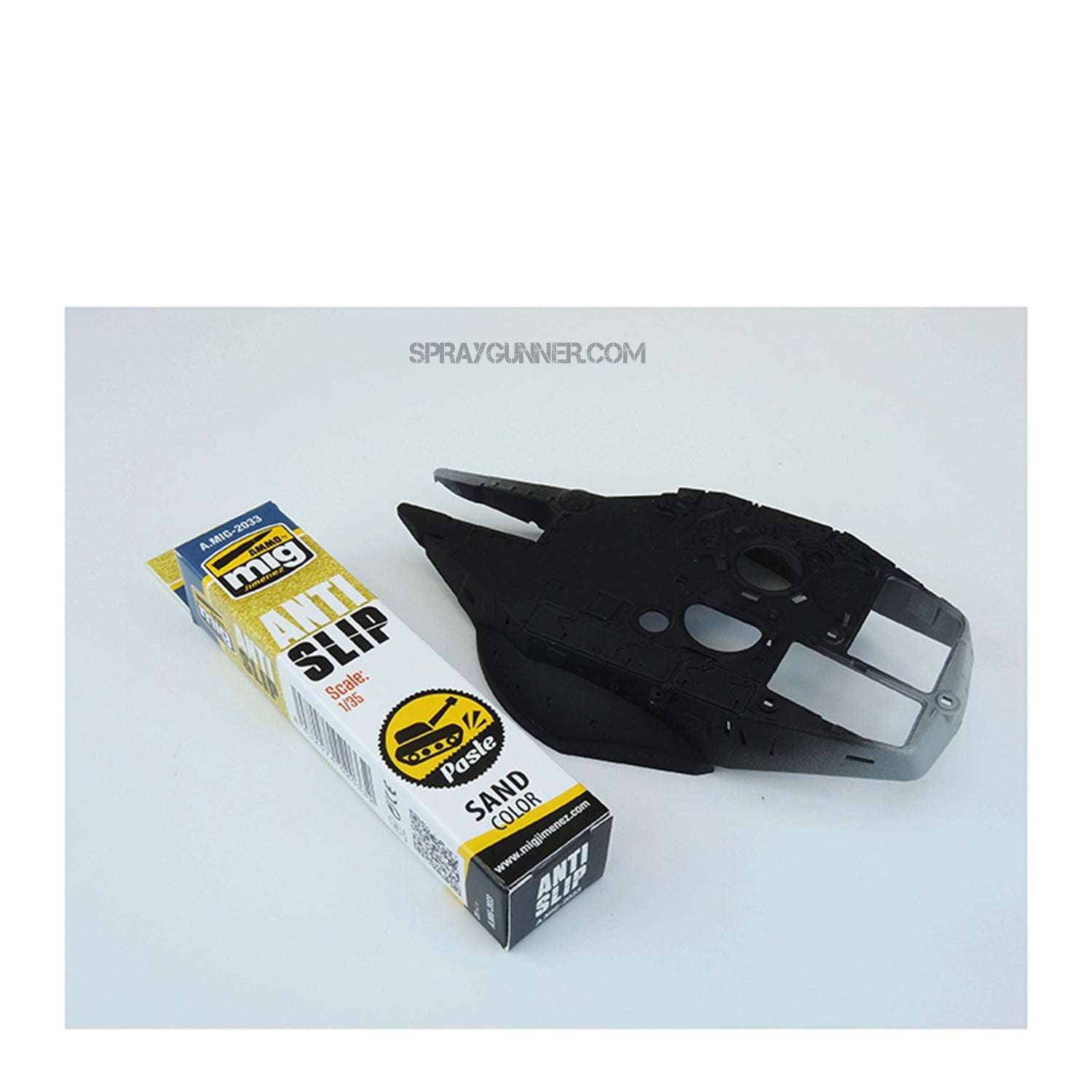 AMMO by MIG Accessories Anti-Slip Paste - Sand for 1/35 - SprayGunner