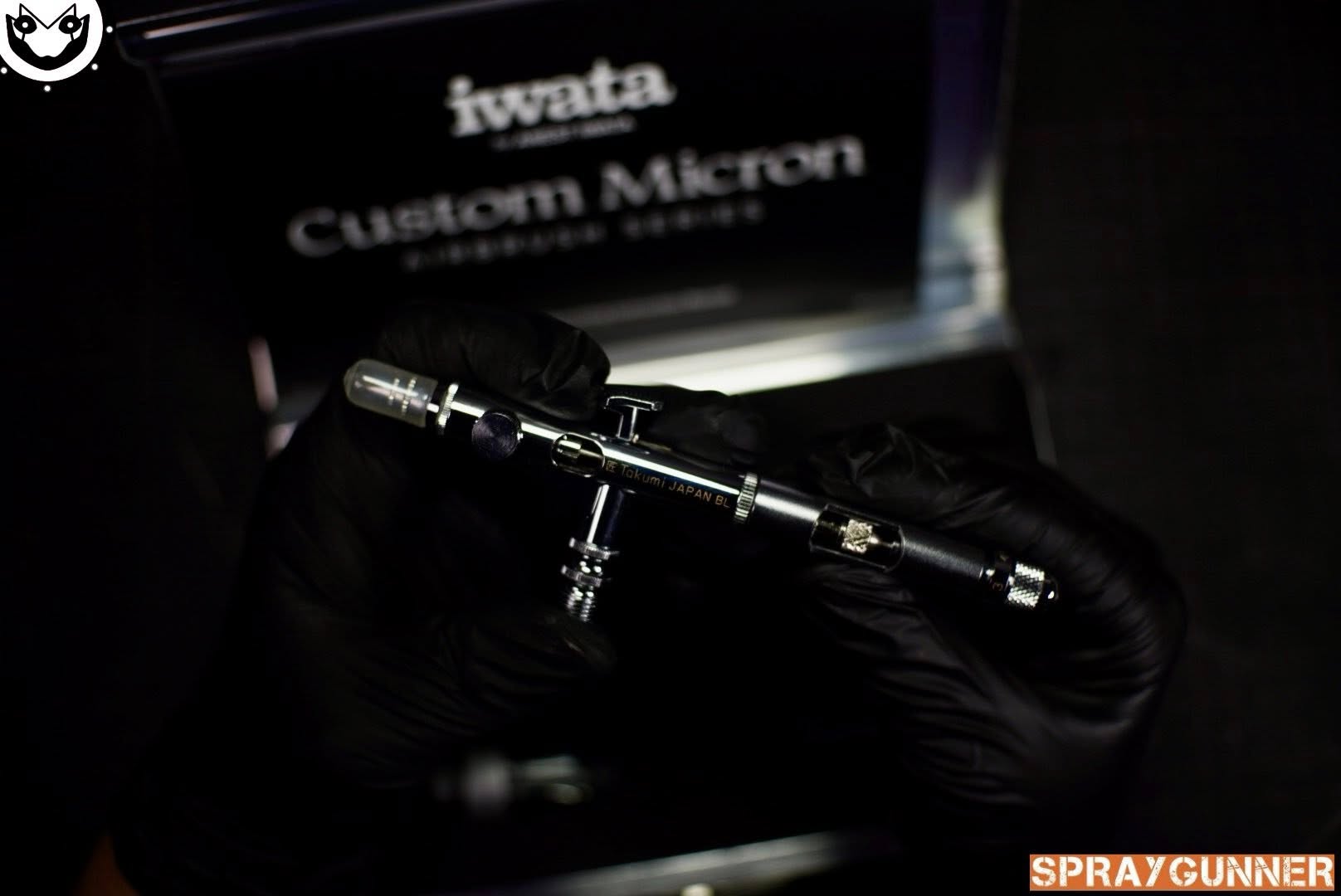 Iwata Custom Micron Takumi Side Feed Dual Action Airbrush - SprayGunner