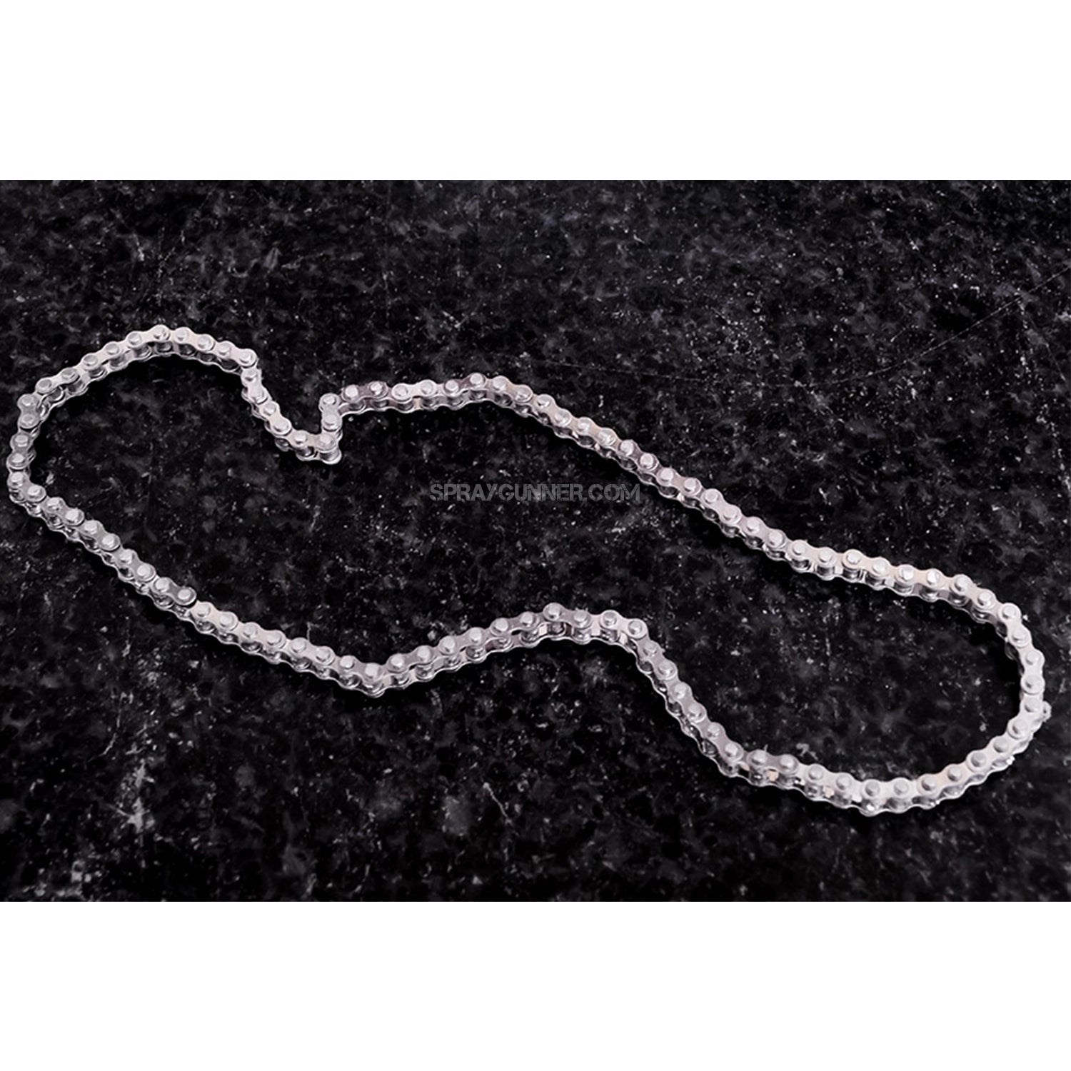 Full-detail model factory hiro kit for the Brough Superior SS100 in 1/9 scale. An very detailed scale model kit for model-making enthusiasts and collectors.