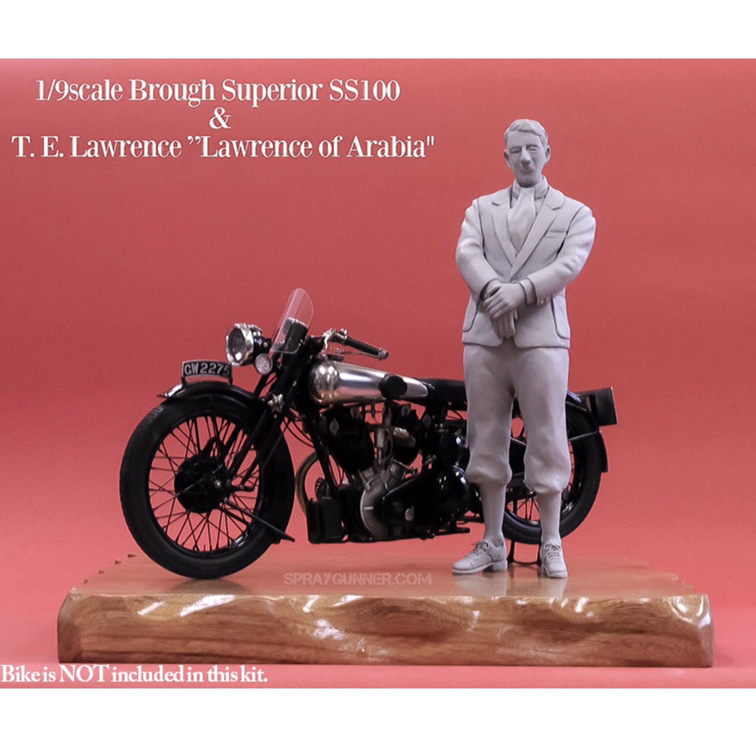 Model Factory Hiro is a collectible model kit featuring an unpainted, 1/9 scale figure of Lawrence of Arabia. Ideal for fans of scale models and history.
