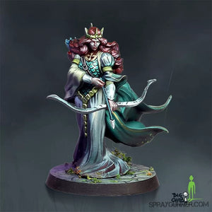 Queen Guinevere 35mm figurine [Echoes of Camelot Series]