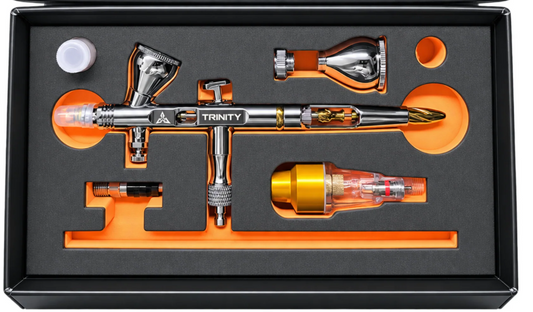 The first review of the new NO-NAME Trinity airbrush + score.