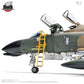 Kit de modelo ZOUKEI-MURA 1/48 McDonnell Douglas F-4D Phantom II