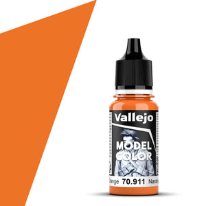Vallejo Model Color: Light Orange (18ml)