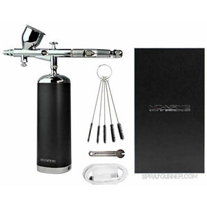 Adjustable pressure cordless airbrush kit with battery powered compressor