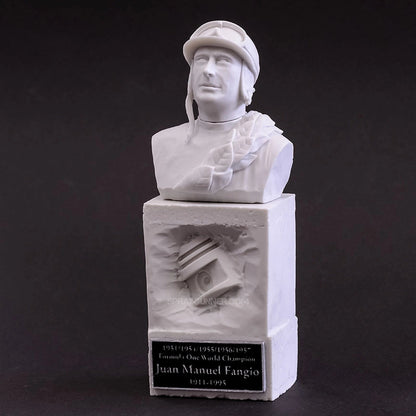 MODEL FACTORY HIRO: 1/12scale "DIVE NINE" Figure : F1 Champion Series [1950s] "Driver Type J.M.F " Model Factory Hiro at SprayGunner