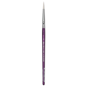 Size 4 silver brush with a short handle made of synthetic silver silk 88. Perfect for precise control, smooth application, and fine details.