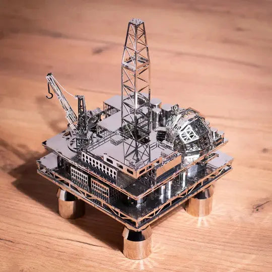 Treasure Finder Oil Rig Metal Model - SprayGunner